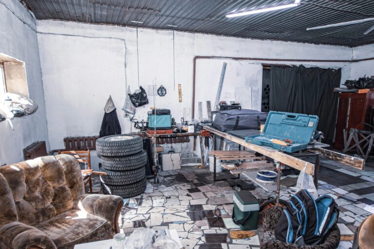 garage detailing cleanout chicago